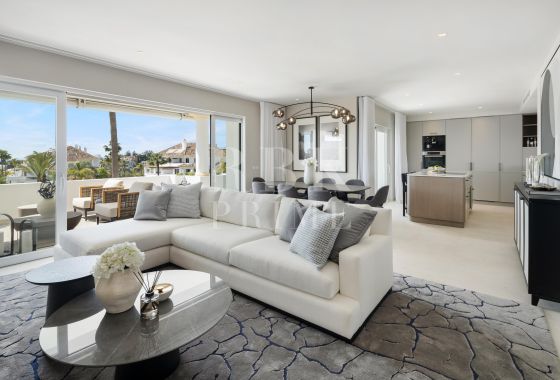 Penthouse · Available - Marbella · Málaga
