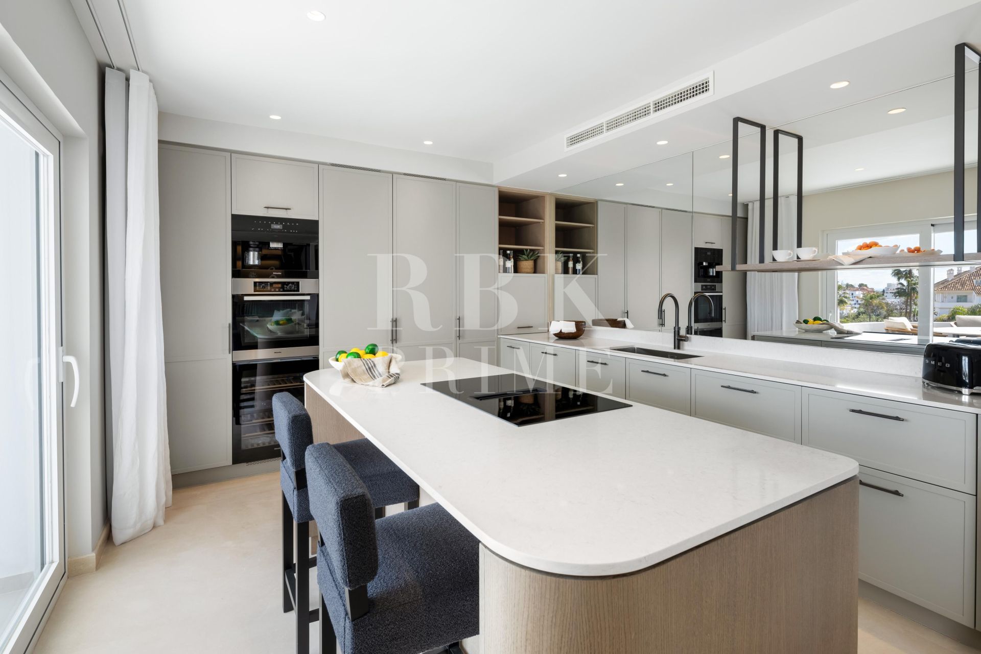 Available - Penthouse - Marbella - Costa del Sol
