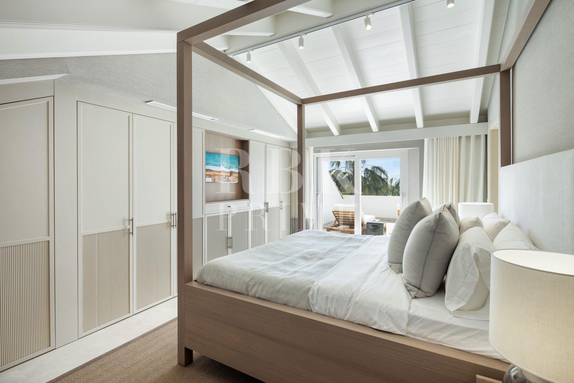 Available - Penthouse - Marbella - Costa del Sol