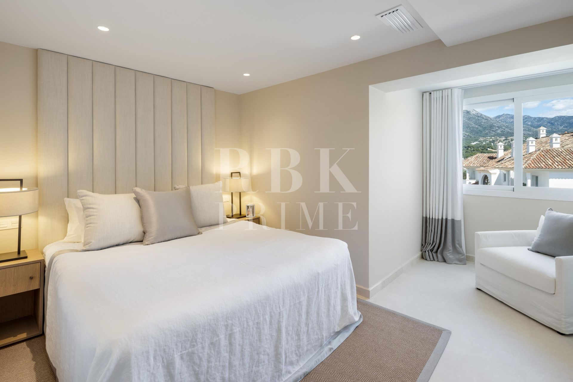Available - Penthouse - Marbella - Costa del Sol
