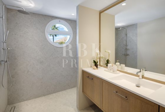 Penthouse · Available - Marbella · Málaga