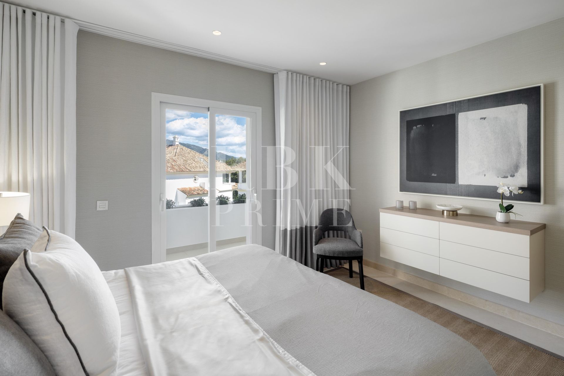 Available - Penthouse - Marbella - Costa del Sol