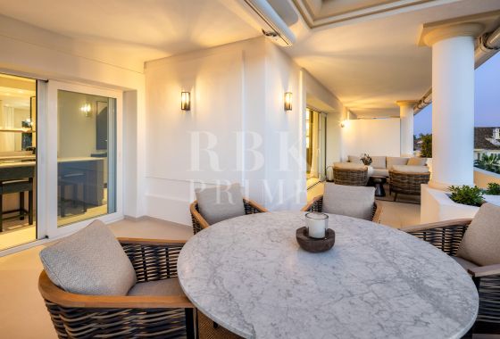 Penthouse · Available - Marbella · Málaga