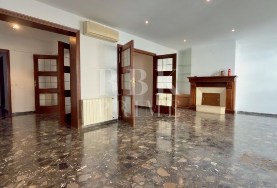 Apartment · Available - Palma