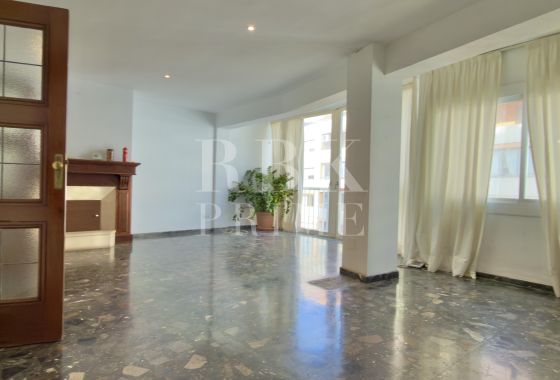 Apartment · Available - Palma