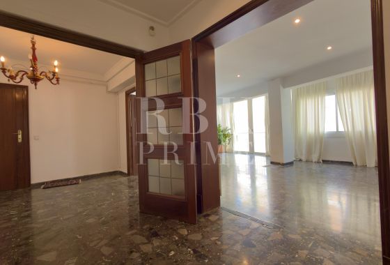 Apartment · Available - Palma
