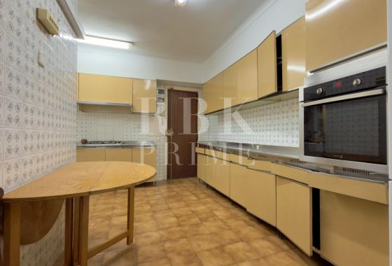 Apartment · Available - Palma