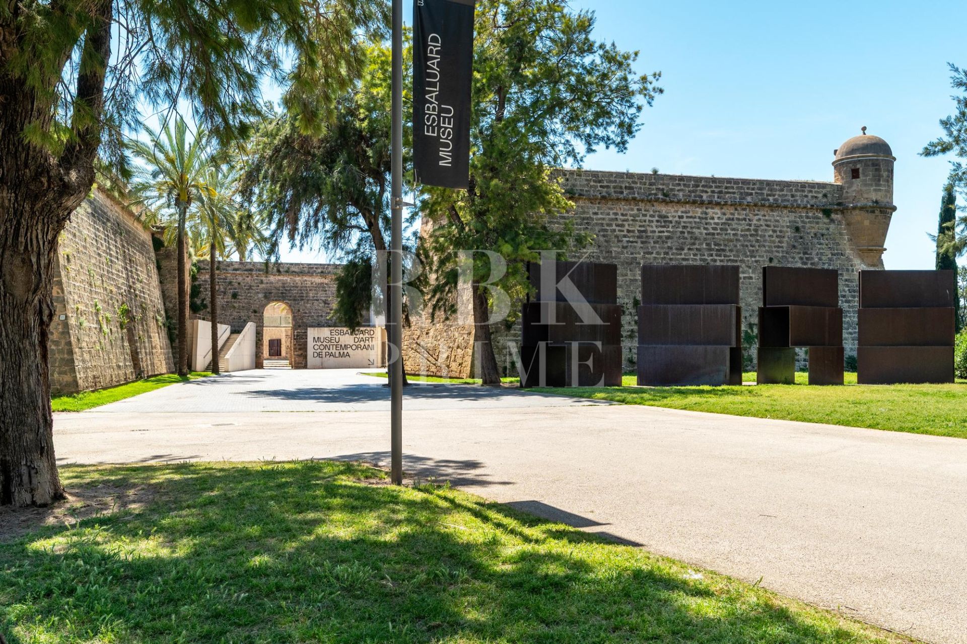 Available - Apartment - Palma