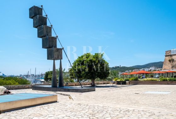 Apartment · Available - Palma