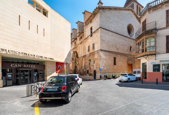 Apartment · Available - Palma