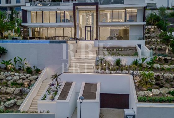 Villa · Available - Calvià