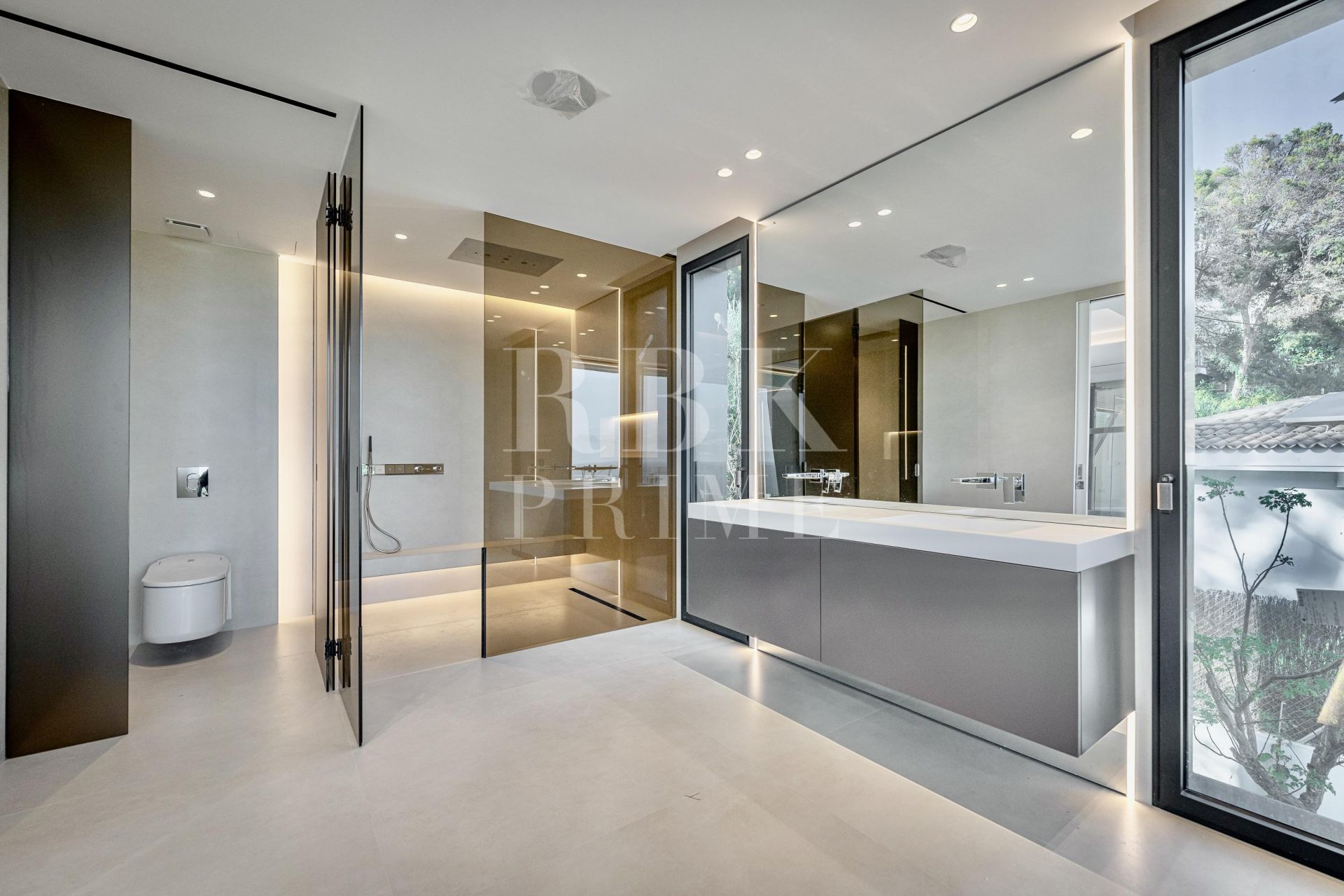 Available - Villa - Calvià