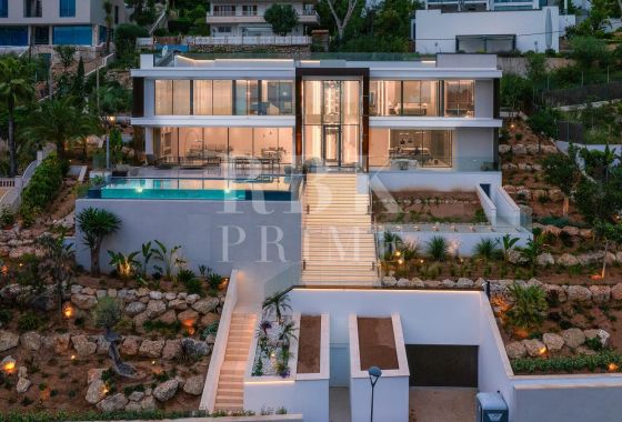 Villa · Available - Calvià