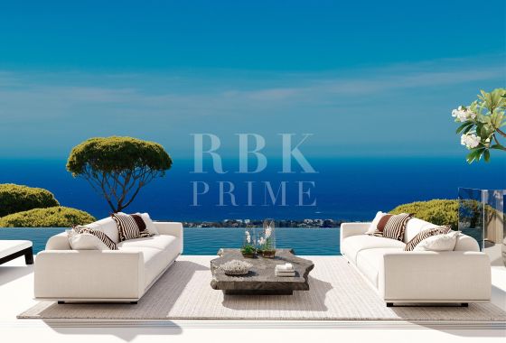 Villa · Available - Málaga
