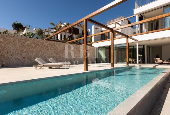 Villa · Available - Palma