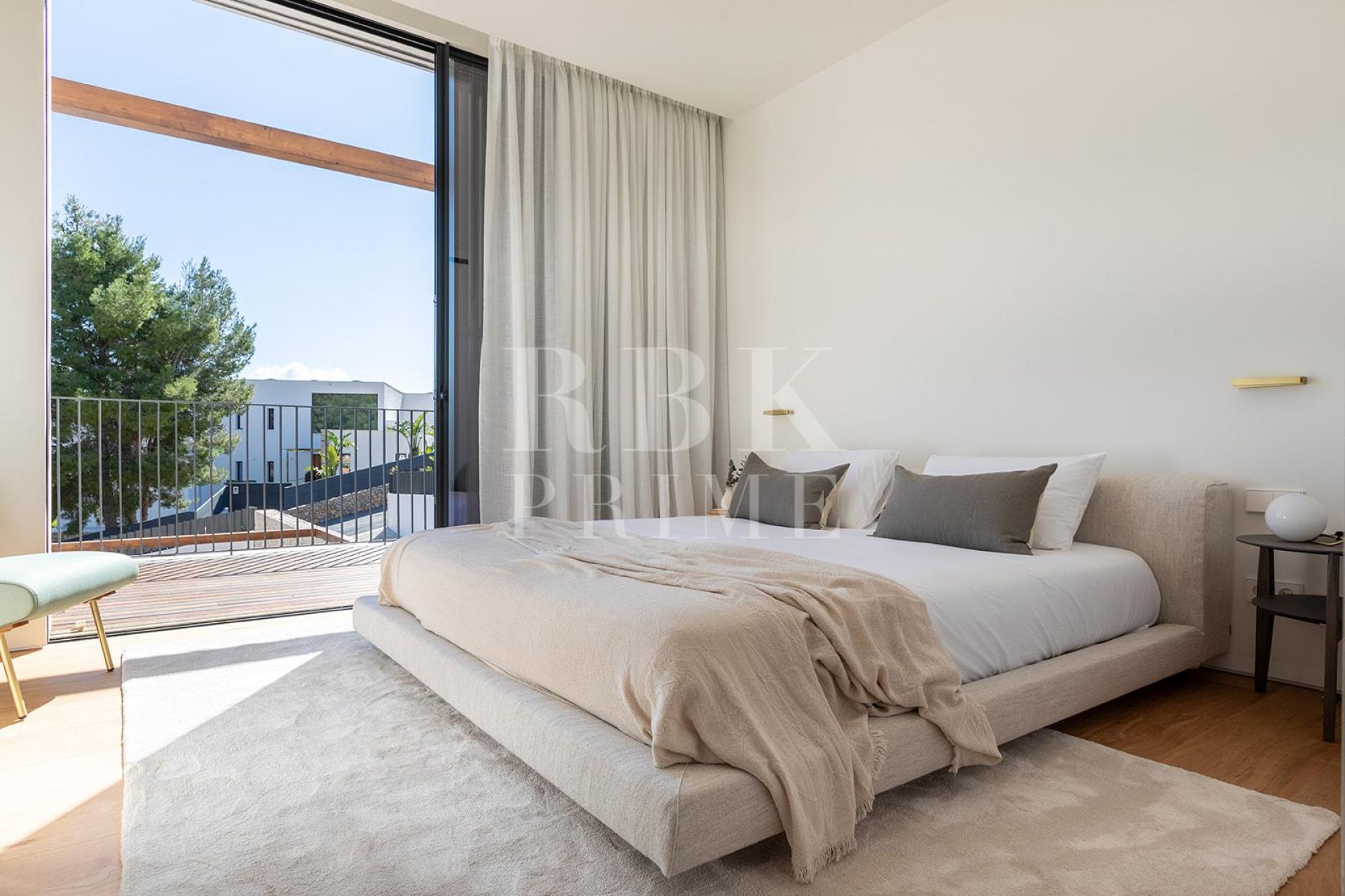 Available - Villa - Palma