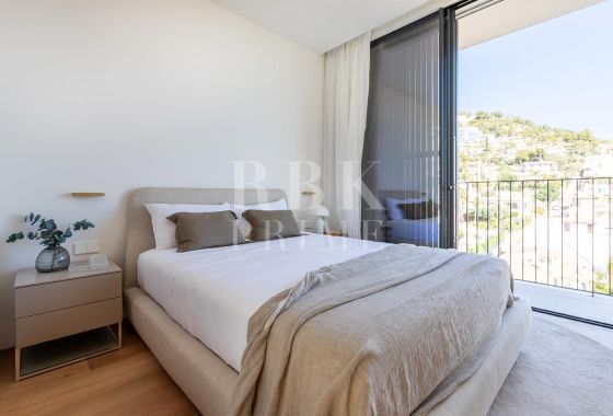Villa · Available - Palma