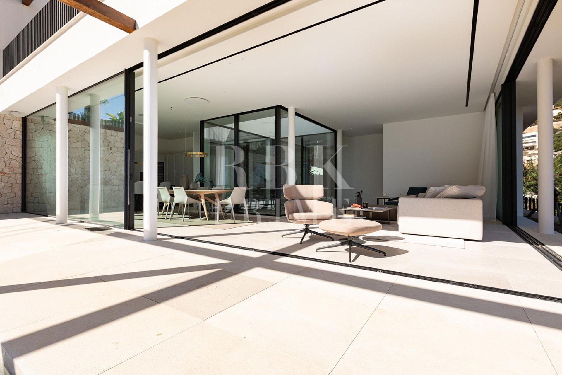 Available - Villa - Palma