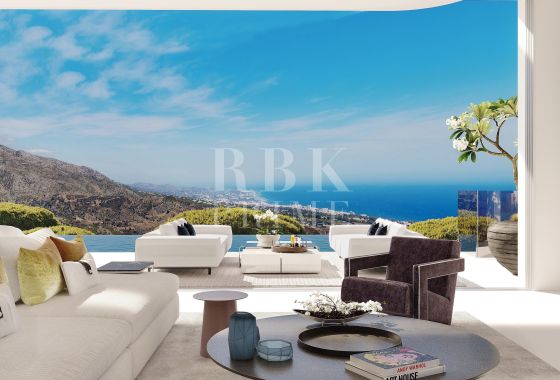 Villa · Available - Málaga