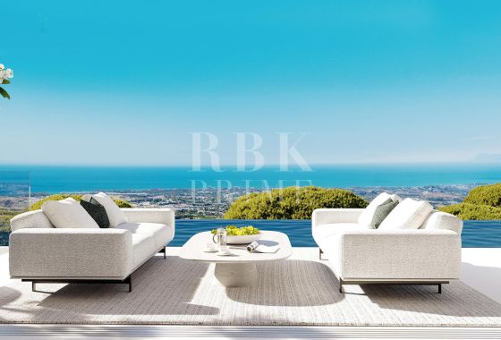 Villa · Available - Málaga