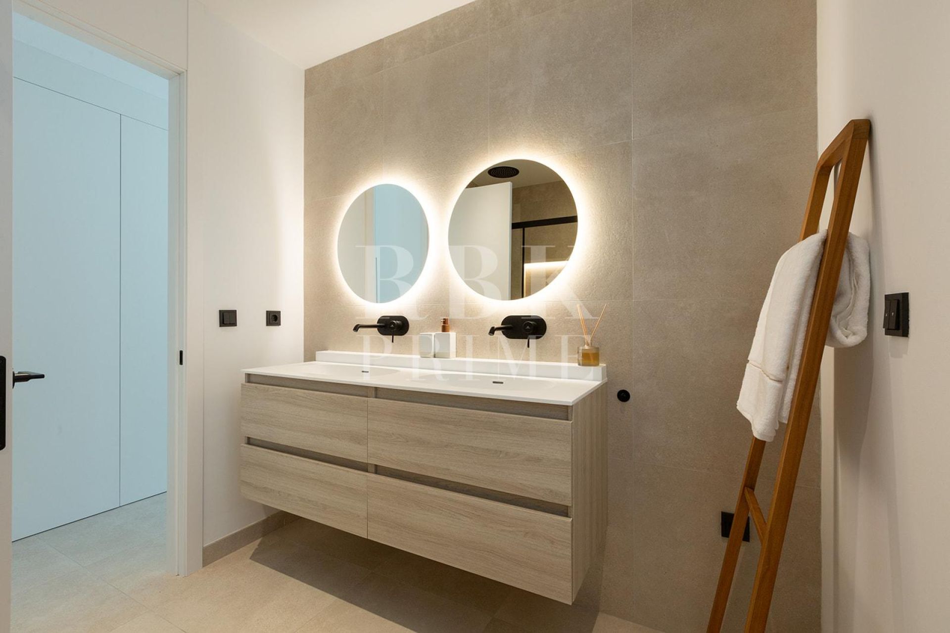 Available - Ground floor - Palma