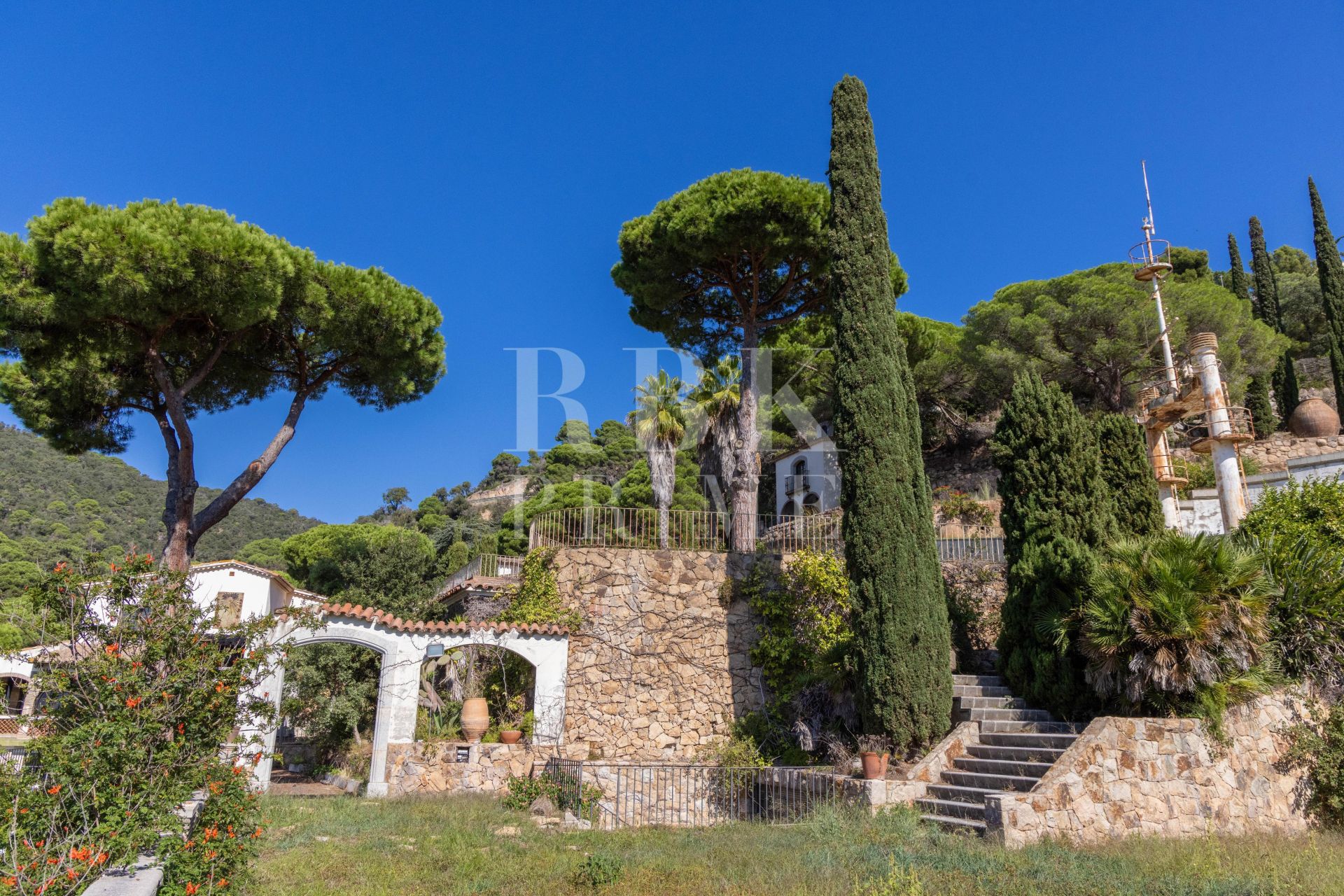 Available - Urban plot - Girona