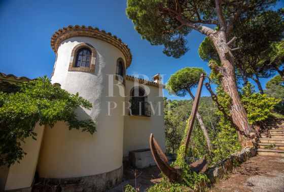 Available - Urban plot - Girona