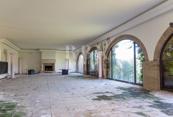 Available - Urban plot - Girona