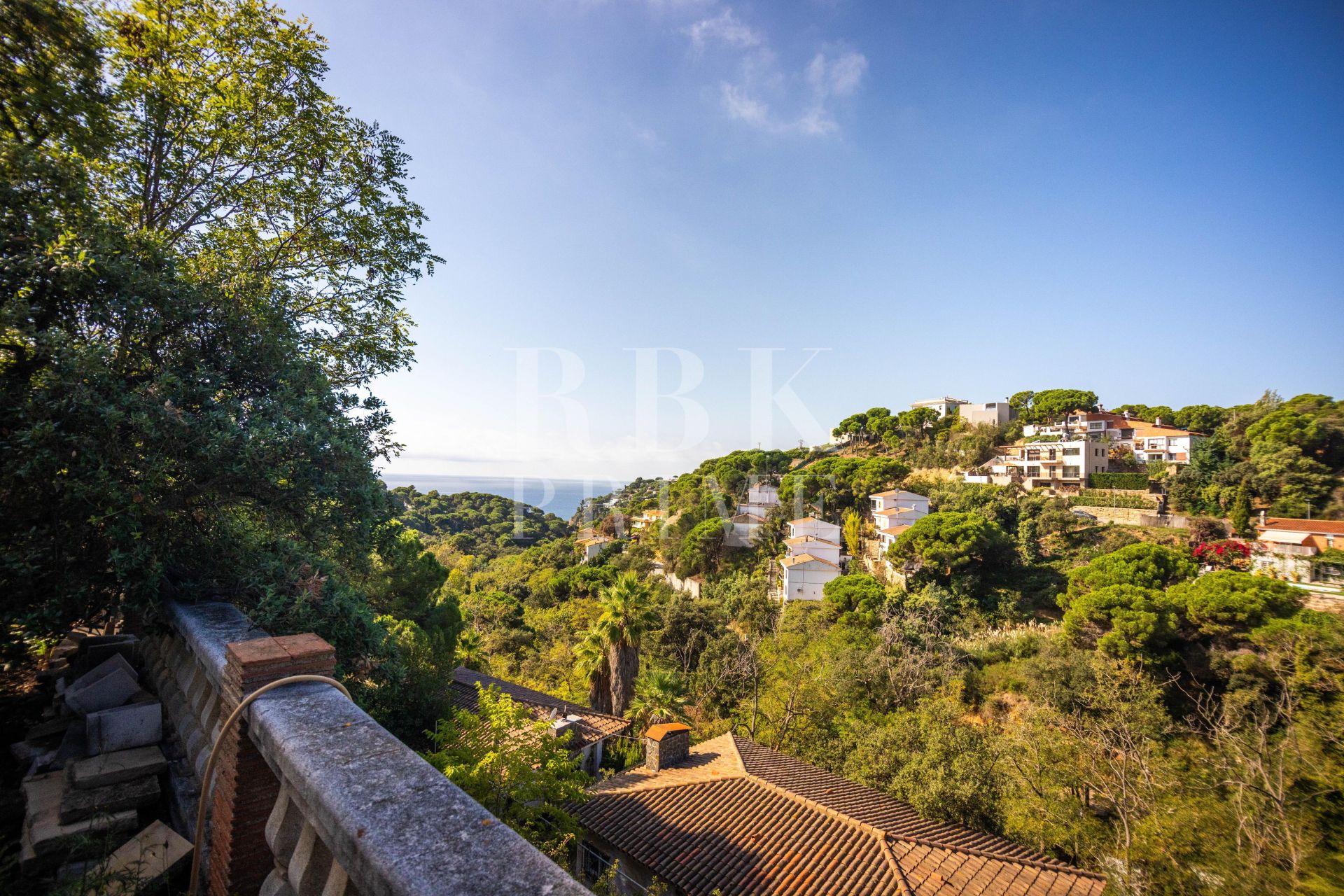 Available - Urban plot - Girona