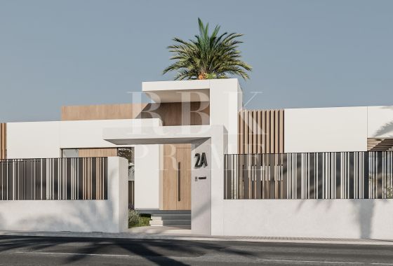 Villa · Available - Alicante