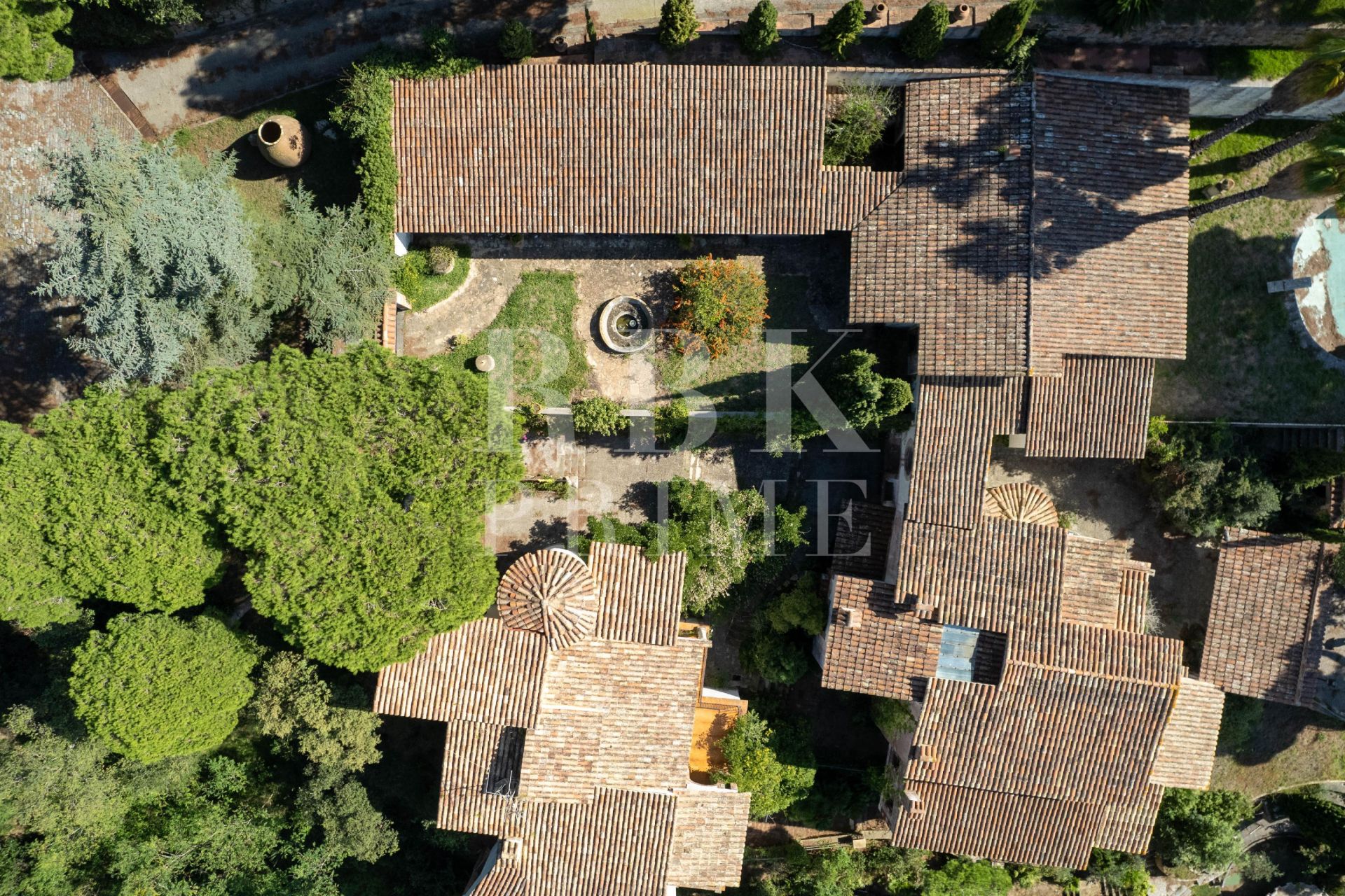 Available - Detached house - Girona