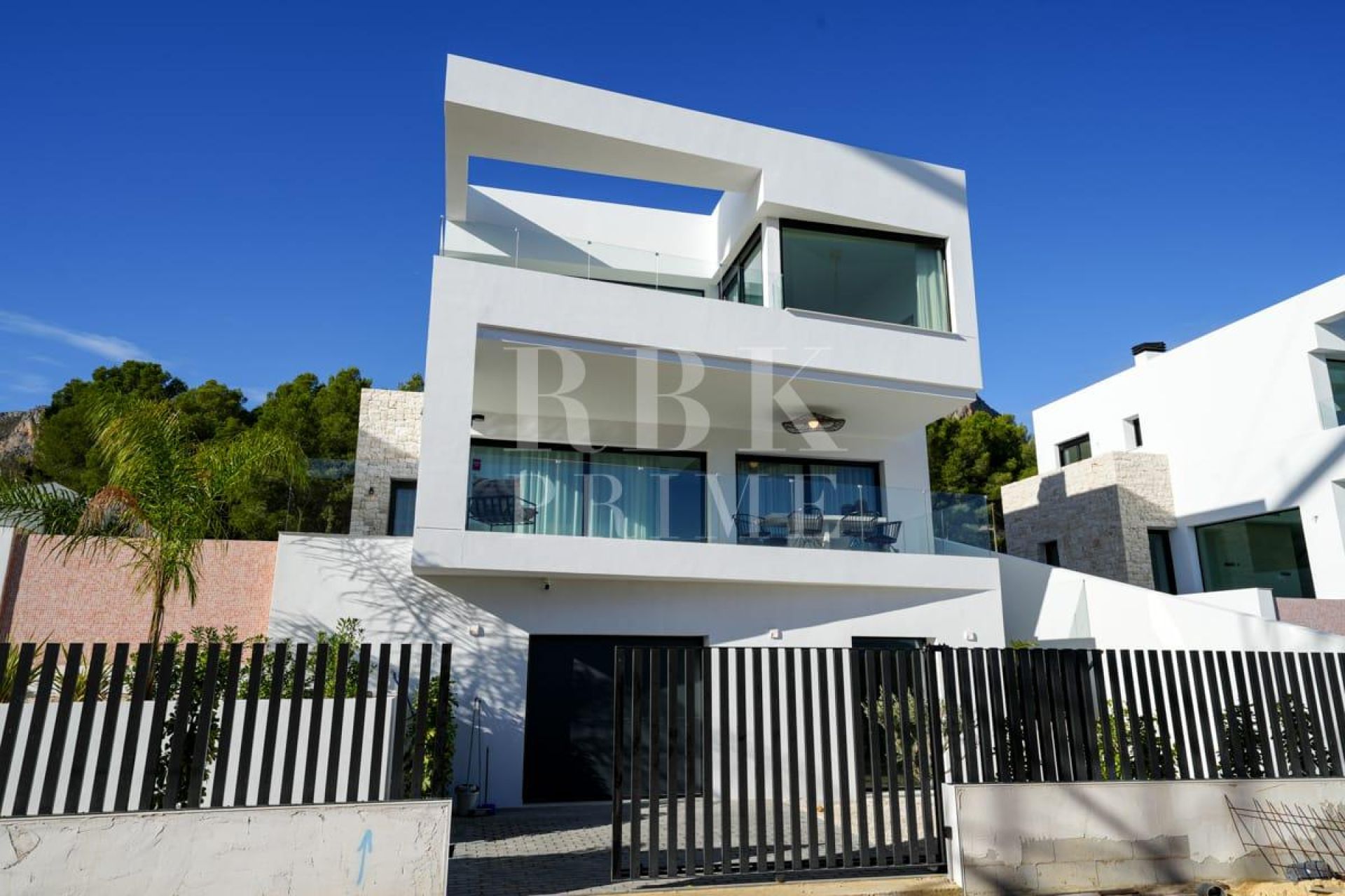 Available - Detached house - Alicante - Costa Blanca South