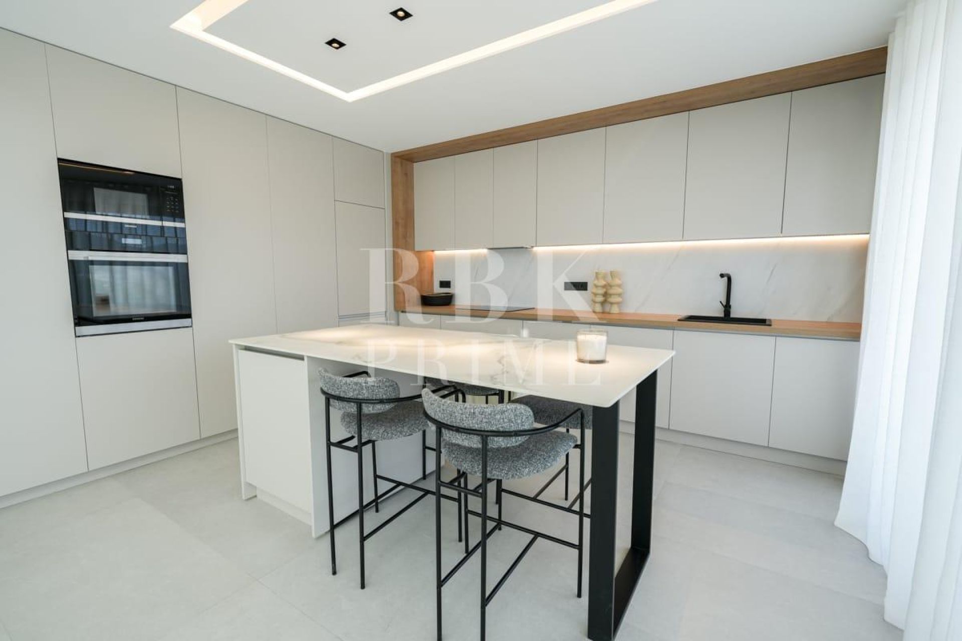 Available - Detached house - Alicante - Costa Blanca South