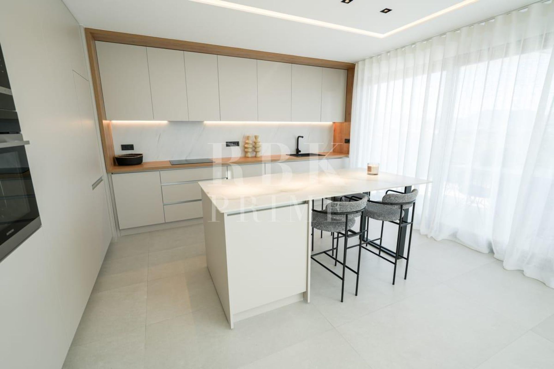 Available - Detached house - Alicante - Costa Blanca South