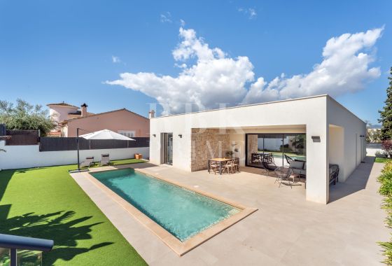 Villa · Available - Marratxí