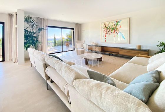 Villa · Available - Bunyola