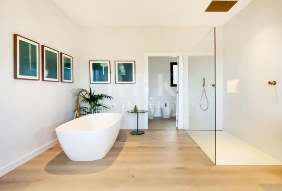 Villa · Available - Bunyola