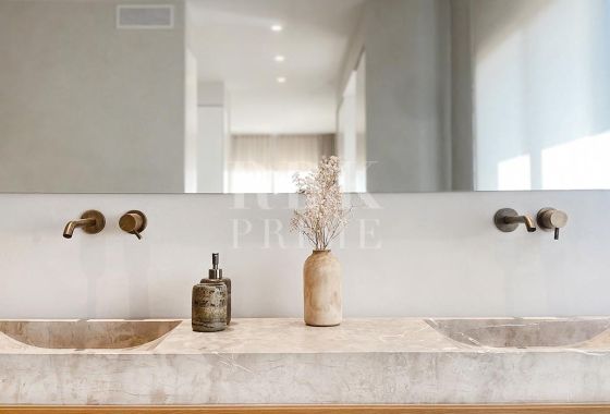 Villa · Available - Bunyola