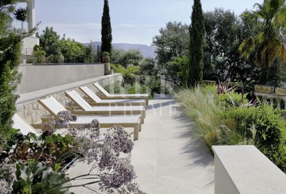 Villa · Available - Bunyola