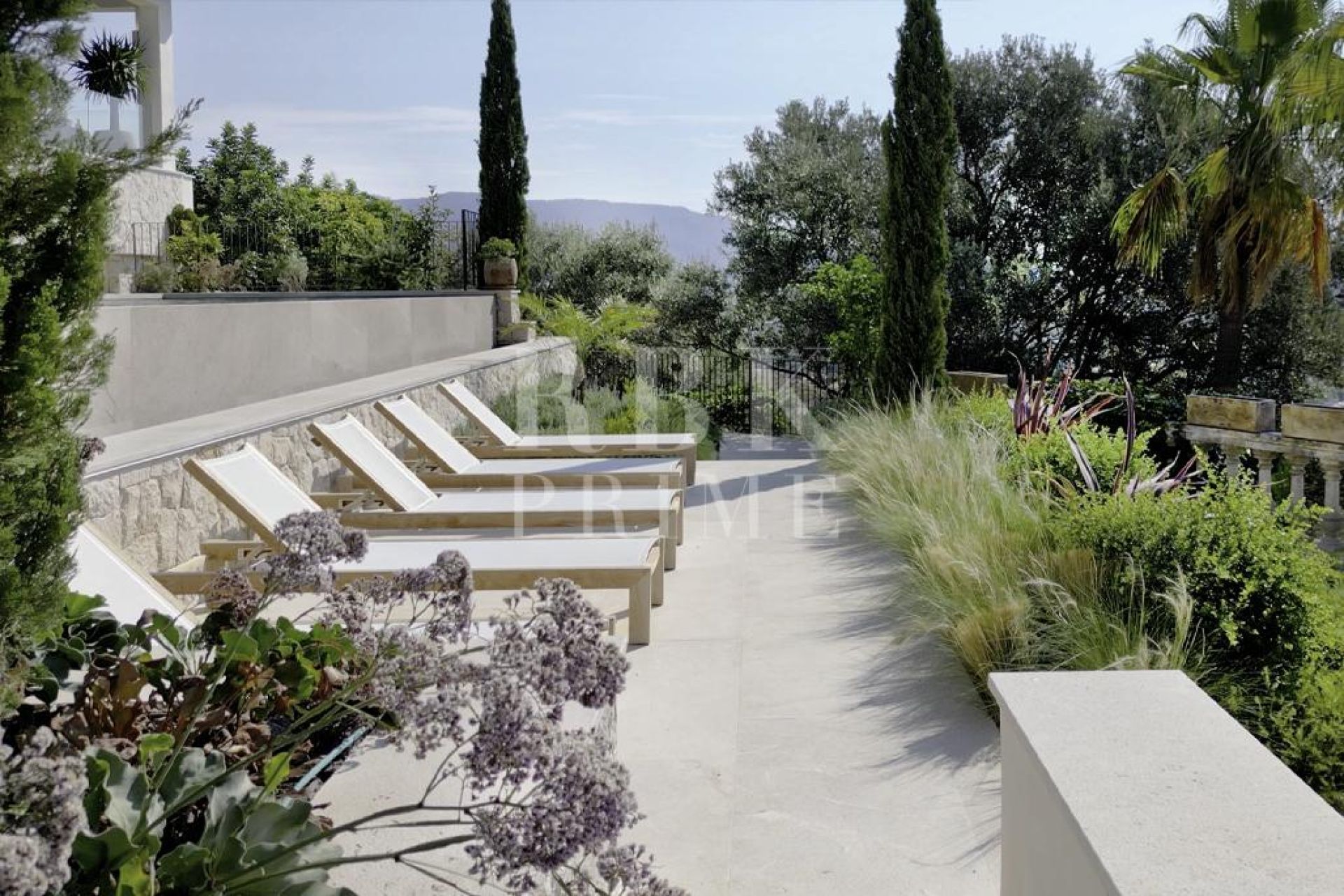 Available - Villa - Bunyola
