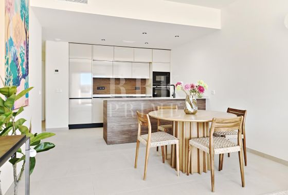 Apartment · Available - Alicante