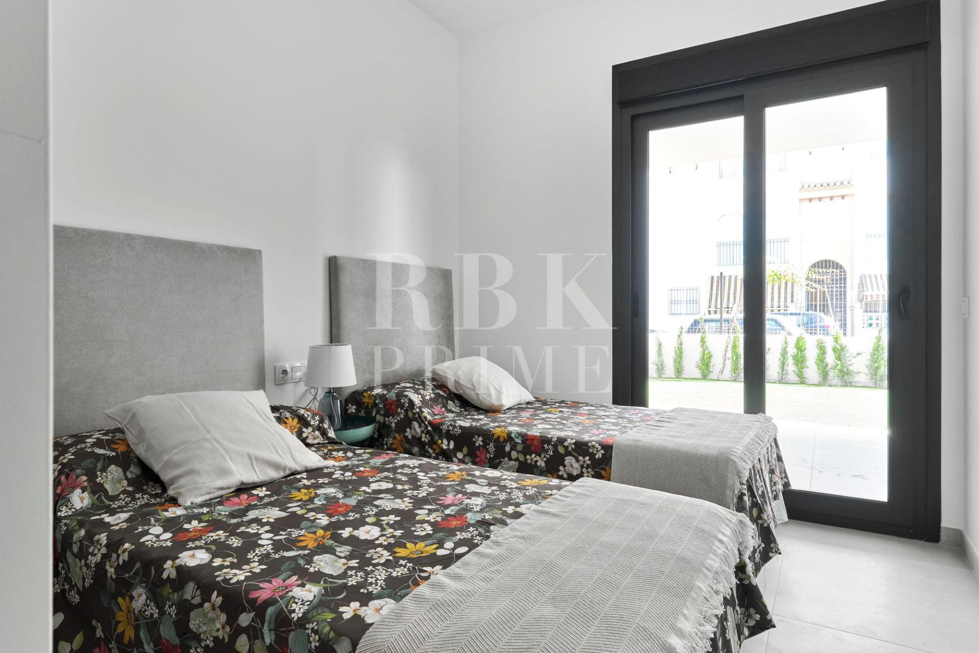 Available - Ground floor - Alicante - Costa Blanca South