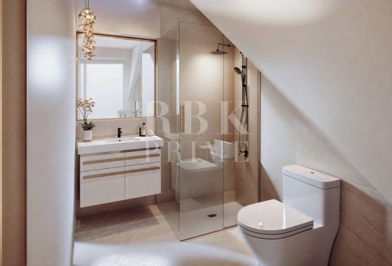 Available - Duplex - Madrid