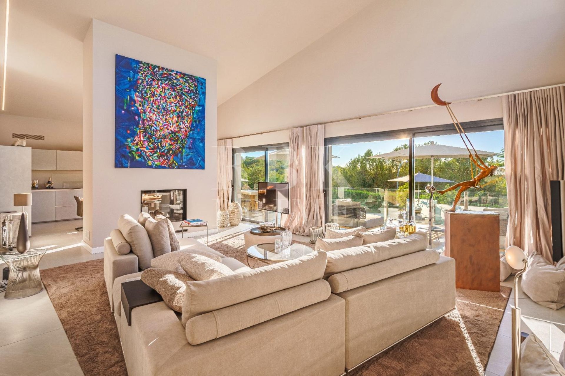 Available - Villa - Calvià