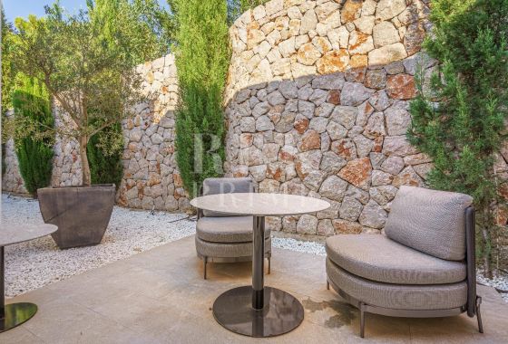 Villa · Available - Calvià
