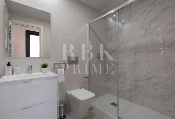 Apartment · Available - Alicante