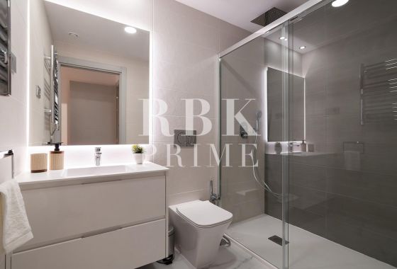 Apartment · Available - Alicante