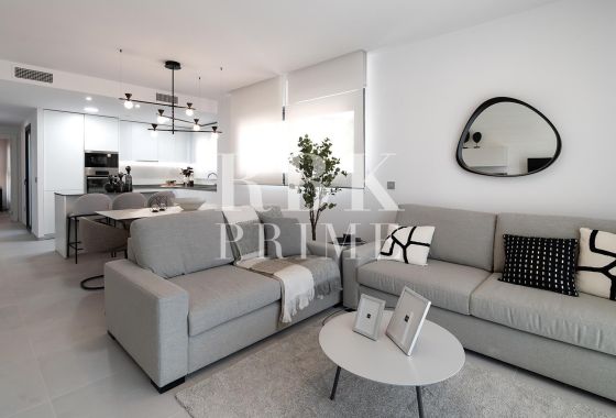 Apartment · Available - Alicante