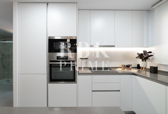 Apartment · Available - Alicante