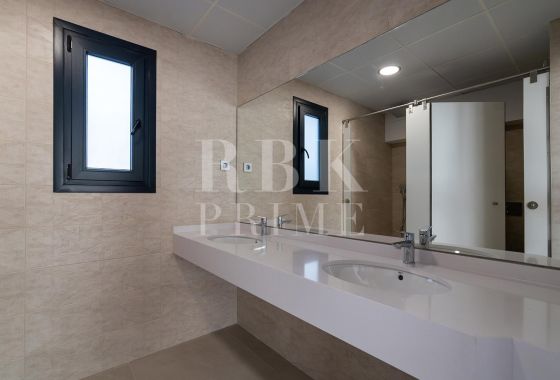 Apartment · Available - Alicante